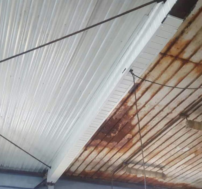 腐蝕環(huán)境下，為什么選擇蘇彩耐老化防腐鋼塑板？